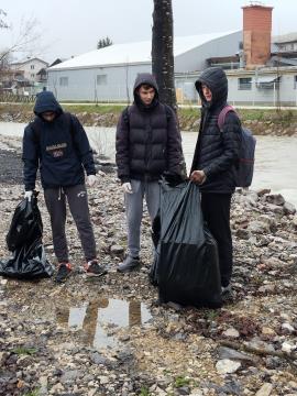Čistilna akcija_Ribiška družina Domžale (2)